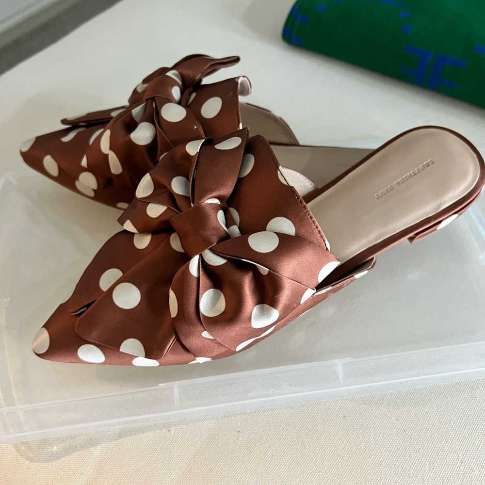 The cutest mules ever! Size 8 New